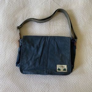 L.L. Bean Field Canvas Messenger Bag